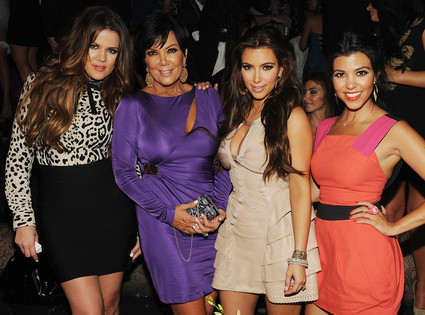 Khloe Kardashian, Kim Kardashian, Kourtney Kardashian, Kris Jenner Khloe Kardashian, Kim Kardashian, Kourtney Kardashian, Kris Jenner